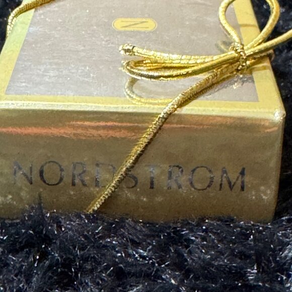 MINIATURE SWEET ROMANCE METAL BLUSHING ROSE HAT AND STAND USA - Picture 7 of 8